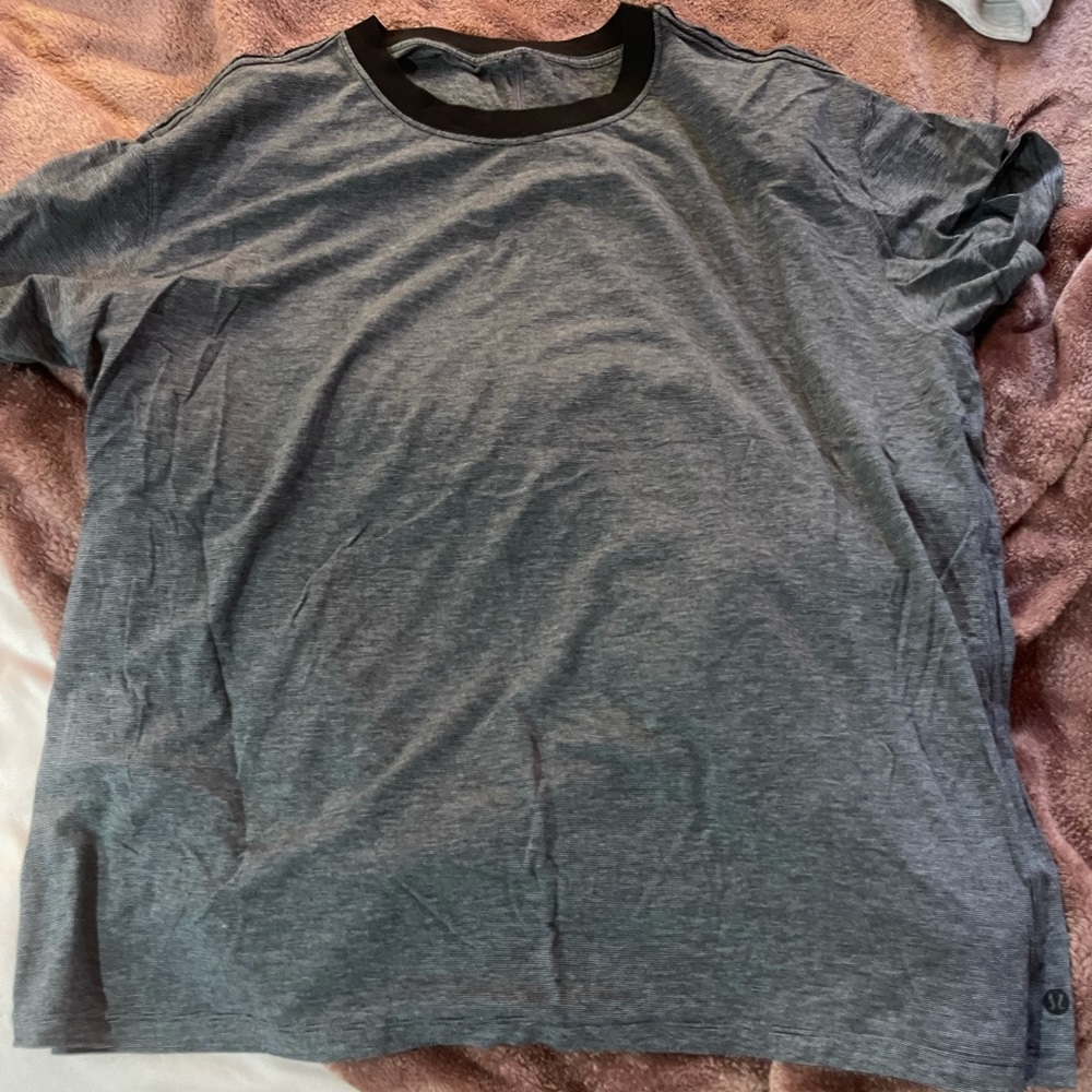 Lululemon boyfriend tee